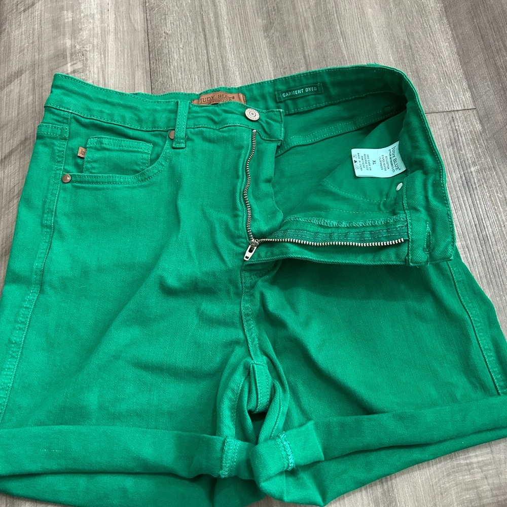 Judy Blue High-Waist Emerald Green Rolled Hem Shorts - Picture 2 of 10